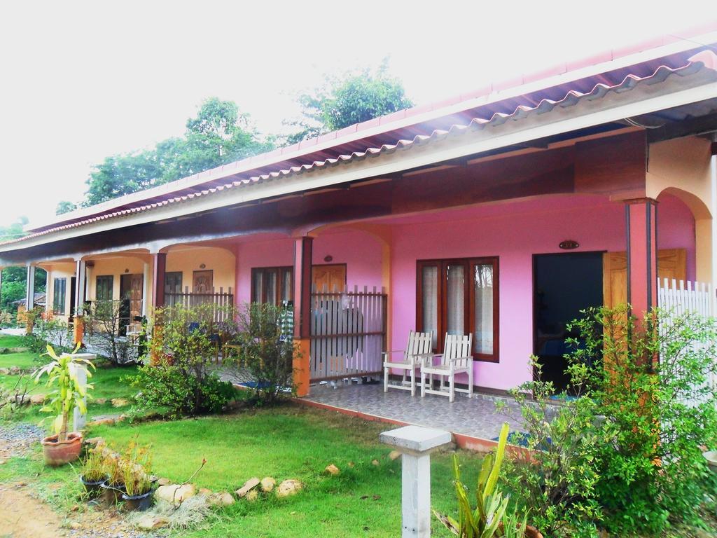 Отель Phu Lanta Life Ко-Ланта Экстерьер фото